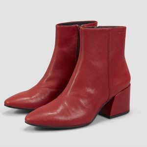 Olivia Pointed Toe Vagabond Red Booties